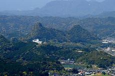 肥前犬山城展望台から見た　御船山　02