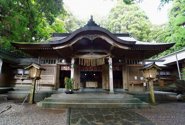 高千穂神社　拝殿正面