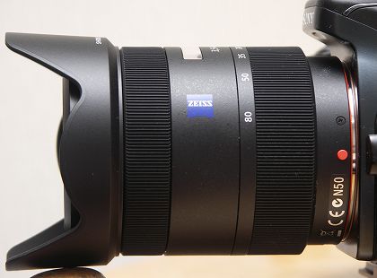 Carl Zeiss02