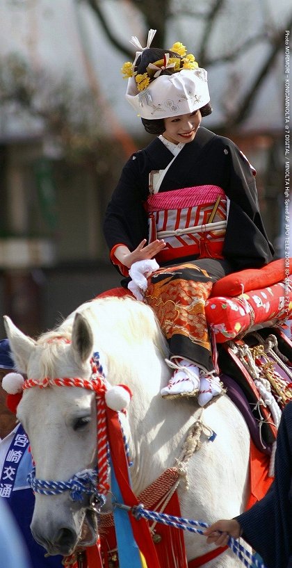 宮崎神宮大祭 シャンシャン馬