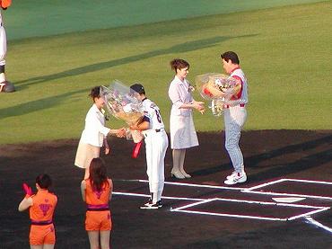 サンマリンスタジアム宮崎での公式戦 2004年 巨人-広島 02 サンマリンスタジアム宮崎での公式戦 2004年 巨人-広島 02