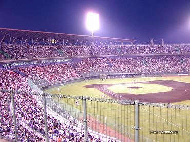 サンマリンスタジアム宮崎での公式戦　2004年　巨人-広島　04