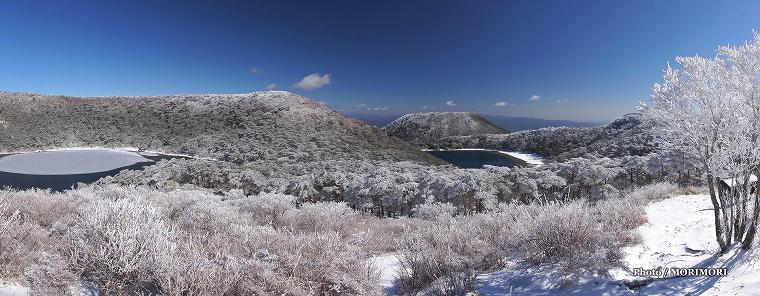 積雪した池巡りコース　二湖パノラマ展望台付近　