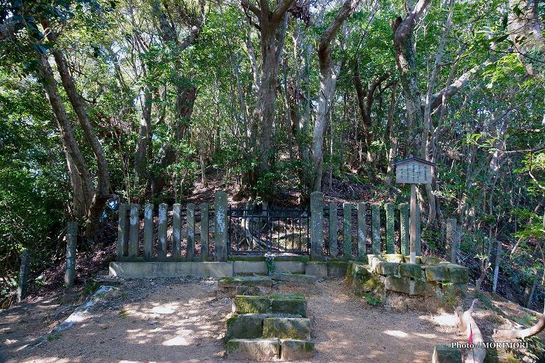 鵜戸御陵墓参考地　鵜戸山 連日の峯 吾平山上陵（あひらのやまのうえのみささぎ）