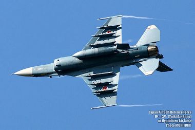 Ｆ-２戦闘機の写真　2009年　新田原基地航空祭にて 04