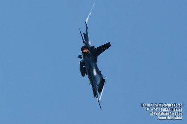 Ｆ-２戦闘機の写真　2009年　新田原基地航空祭にて 06