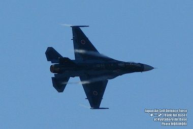 Ｆ-２戦闘機の写真　2009年　新田原基地航空祭にて 08