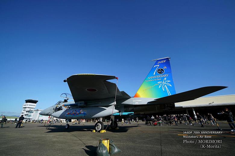 q󎩉q 70N Vcnʓh@ F-15