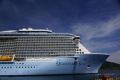 Quantum of the Seas (N@^EIuEUEV[Y) Aburatsu Port Japan