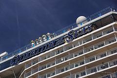 Quantum of the Seas (N@^EIuEUEV[Y) Aburatsu Port Japan