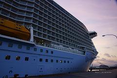 Quantum of the Seas (N@^EIuEUEV[Y) Aburatsu Port Japan