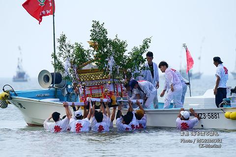 青島 海を渡る祭礼 令和元年（2019年）青島海岸にて