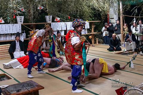 ねり舞神門神楽（高鍋神楽）