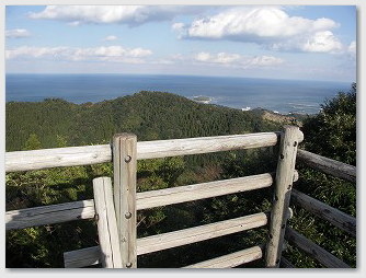 青島自然休養村 展望台より見た風景　０１
