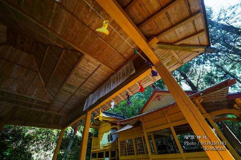 塚原(つかばる)神社 神楽殿 