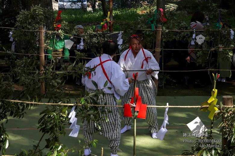 弓舞(跡江春神楽)にて