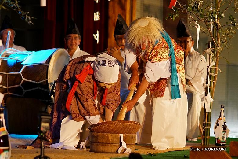 鞍岡祇園神楽保存会　酒こし神楽　伝統文化「神楽の祭典」（五ヶ瀬町にて）