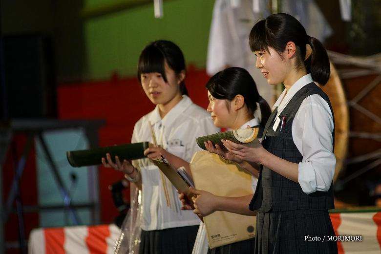 宮崎県立五ヶ瀬中等教育学校の生徒よりジビエ料理鹿肉の試食とアンケート