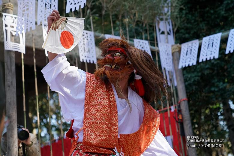 穂北神楽　花鬼神（宮崎県総合博物館にて）