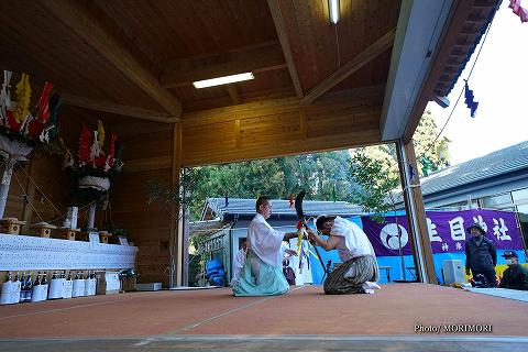 薙刀舞　生目神社神楽