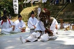 ■ 九社神社神楽　幣抜07_heinuki_01.jpg