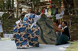 ■ 九社神社神楽　岩戸16_iwato_10.jpg