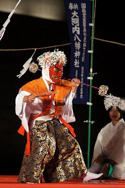 椎葉神楽（大河内神楽）鬼神 12