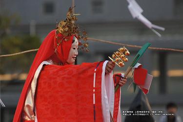 ■ 高千穂神楽(上野神楽)　鈿女（うずめ）の舞 3