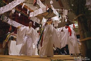 日之影町　大人神楽　大神　01