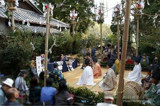 船引神楽　船引神社　宮入り　01miyairi02.jpg