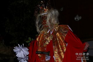 米良の神楽（銀鏡神楽） 式８番 西之宮大明神（ニシノミヤダイミョウジン） sk2108nd06.jpg