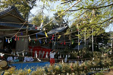 村角高屋神社神楽　一刀の舞　0303.jpg