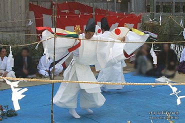 村角高屋神社神楽　花　0403.jpg