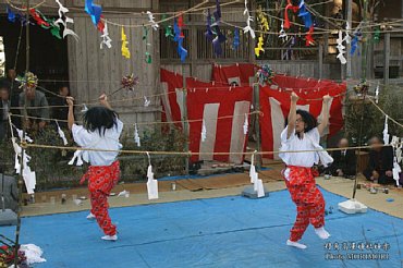 村角高屋神社神楽　将軍　0503.jpg