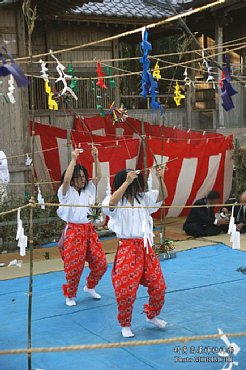 村角高屋神社神楽　将軍　0505.jpg