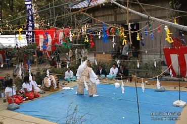 村角高屋神社神楽　地割鬼神　0801.jpg