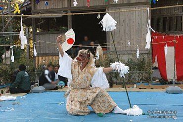 村角高屋神社神楽　地割鬼神　0807.jpg