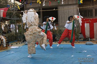 村角高屋神社神楽　地割鬼神　0810.jpg