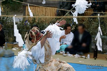 村角高屋神社神楽　地割鬼神　0814.jpg