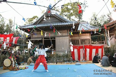 村角高屋神社神楽　二刀の舞　0902.jpg