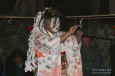 村角高屋神社神楽　嫁女の舞　1301.jpg