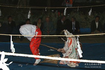 村角高屋神社神楽　杵女　1404.jpg