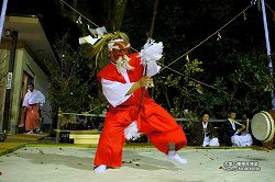 大塚八幡神社春神楽(白海 ビャッカイ) 大塚八幡神社春神楽(白海 ビャッカイ)ootsuka_hj22.jpg