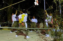 大塚八幡神社春神楽 (四人剣)ootsuka_hj23.jpg