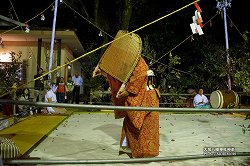 大塚八幡神社春神楽 (杵舞) 大塚八幡神社春神楽 (杵舞)ootsuka_hj35.jpg
