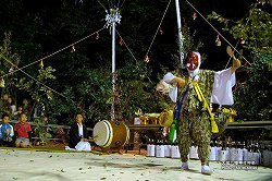 大塚八幡神社春神楽(大年)ootsuka_hj61.jpg