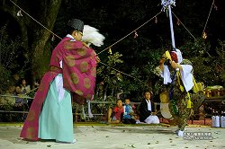 大塚八幡神社春神楽(大年) 大塚八幡神社春神楽(大年)ootsuka_hj64.jpg