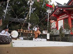 ootukahatiman_jk32.jpg 大塚八幡神社神楽