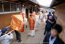 上田原神楽　舞い入れ　神楽宿