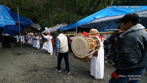 桂大神楽　舞い入れ